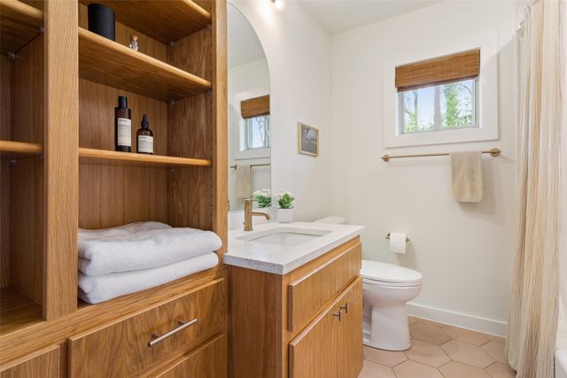 2606 Birdcreek Drive, Temple, TX 76502