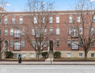 219 N New Jersey Street #D, Indianapolis, IN 46204