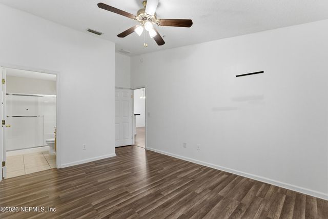 7047 DEER LODGE Circle 108, Jacksonville, FL 32256