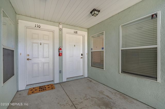 7047 DEER LODGE Circle 108, Jacksonville, FL 32256