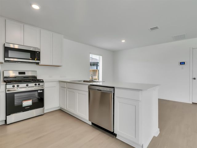 31404 Pratola Serra Cir, Huffman, TX 77336