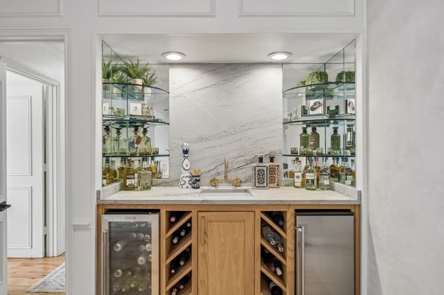 6418 Malcolm Drive, Dallas, TX 75214