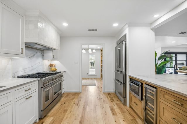 6418 Malcolm Drive, Dallas, TX 75214