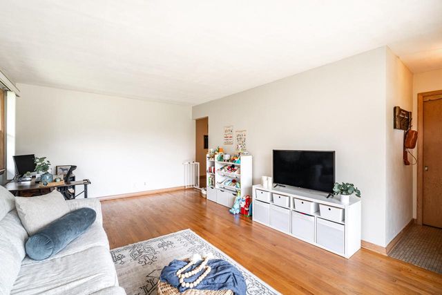 2204 Savoy CIRCLE, Racine, WI 53404