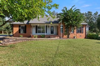 5224 Grassland Dr, Murfreesboro, TN 37129