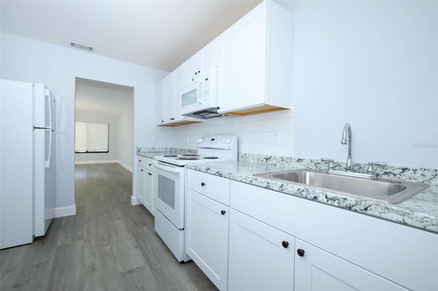 220 CHEROKEE COURT 102, Altamonte Springs, FL 32701