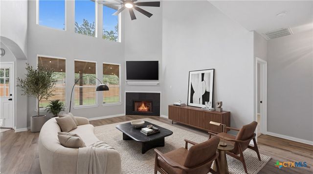 828 Fair Lane, New Braunfels, TX 78130