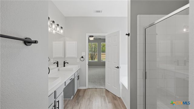 828 Fair Lane, New Braunfels, TX 78130