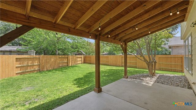 828 Fair Lane, New Braunfels, TX 78130