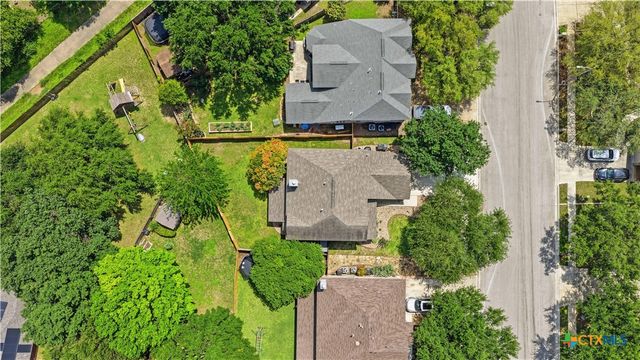 828 Fair Lane, New Braunfels, TX 78130