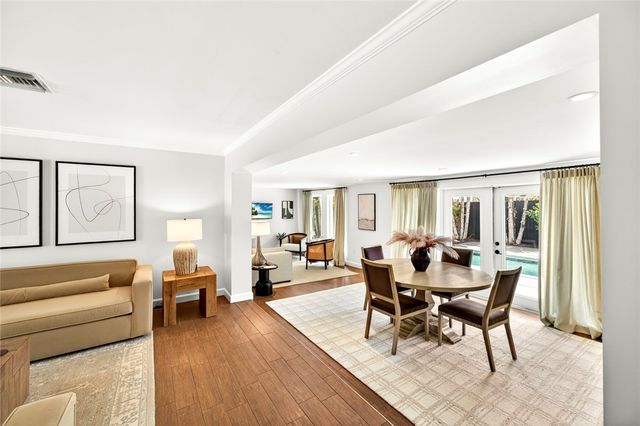 600 Honeysuckle Lane, Vero Beach, FL 32963