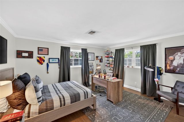 600 Honeysuckle Lane, Vero Beach, FL 32963