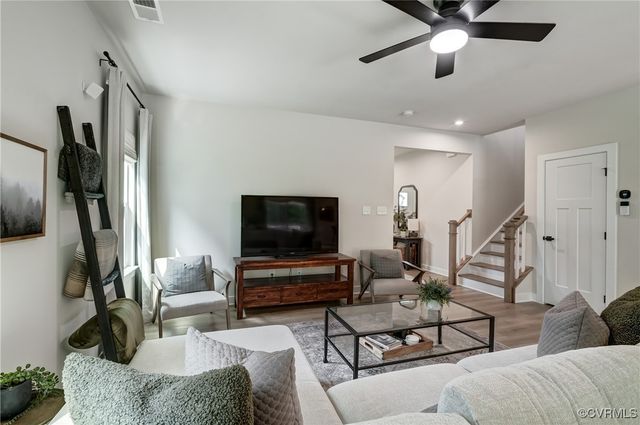 18342 Magnolia Run Ln, Moseley, VA 23120