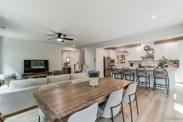 18342 Magnolia Run Ln, Moseley, VA 23120