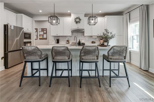 18342 Magnolia Run Ln, Moseley, VA 23120