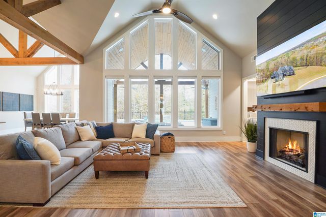 1000 EVERETT CIRCLE, Hoover, AL 35244