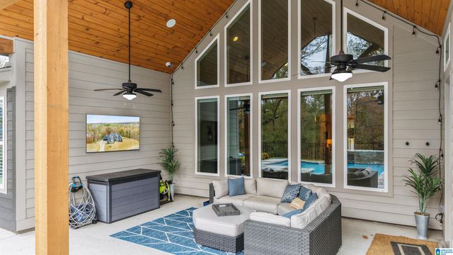 1000 EVERETT CIRCLE, Hoover, AL 35244