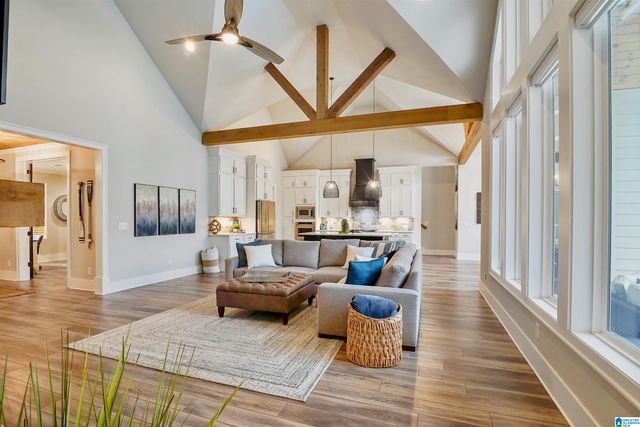 1000 EVERETT CIRCLE, Hoover, AL 35244