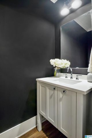 1000 EVERETT CIRCLE, Hoover, AL 35244