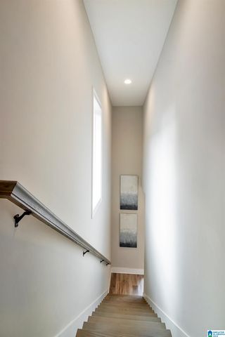 1000 EVERETT CIRCLE, Hoover, AL 35244