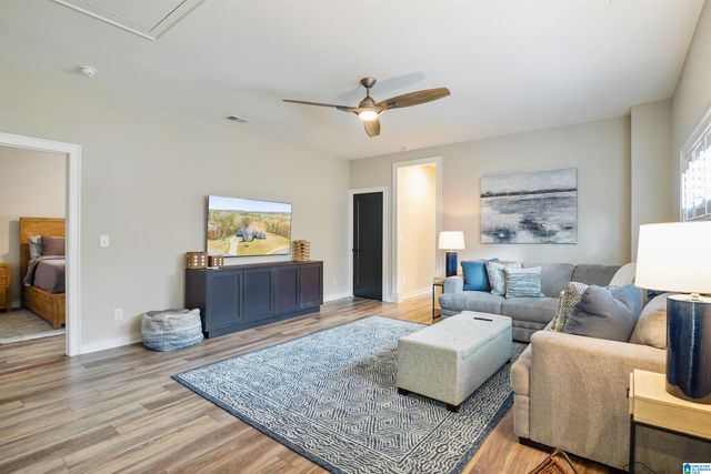 1000 EVERETT CIRCLE, Hoover, AL 35244