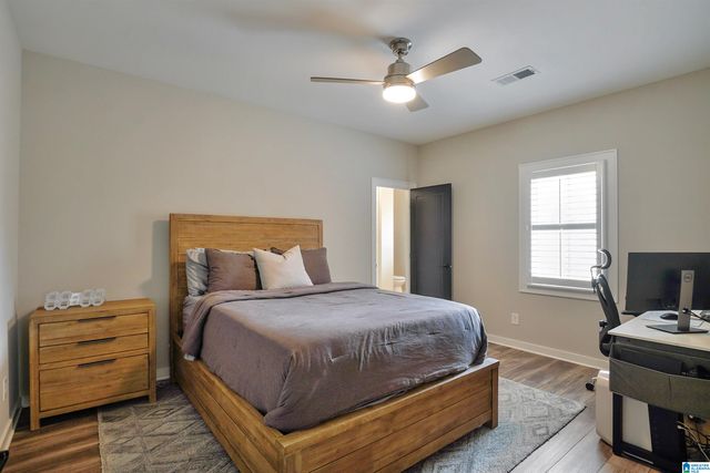 1000 EVERETT CIRCLE, Hoover, AL 35244