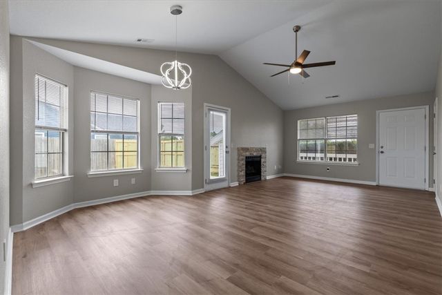 1009 Flynt Street, Siloam Springs, AR 72761