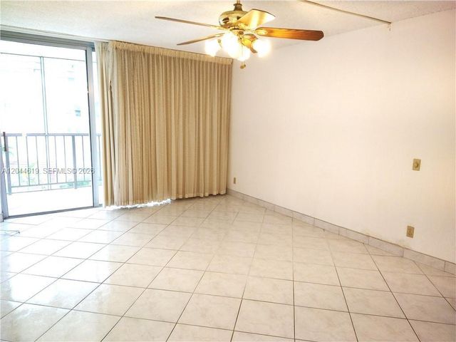 601 Three Islands Boulevard 517, Hallandale Beach, FL 33009