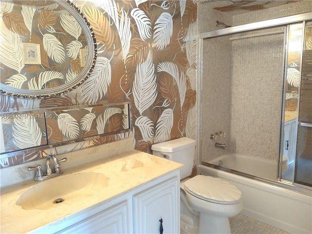 601 Three Islands Boulevard 517, Hallandale Beach, FL 33009