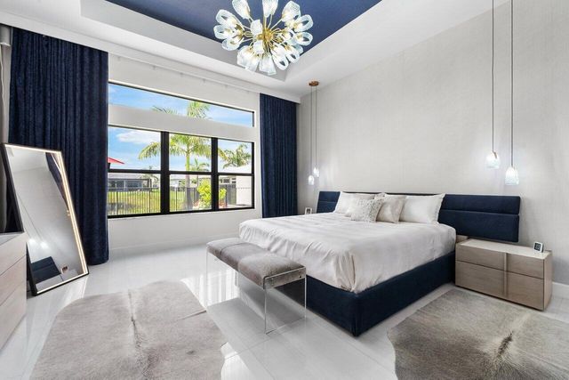 9850 Evergreen Woods Lane, Boynton Beach, FL 33473