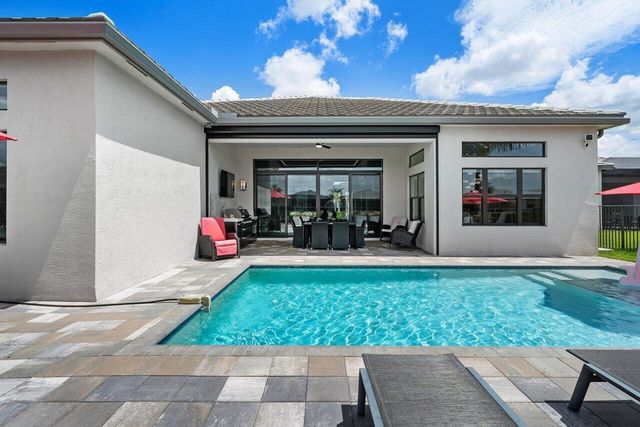 9850 Evergreen Woods Lane, Boynton Beach, FL 33473