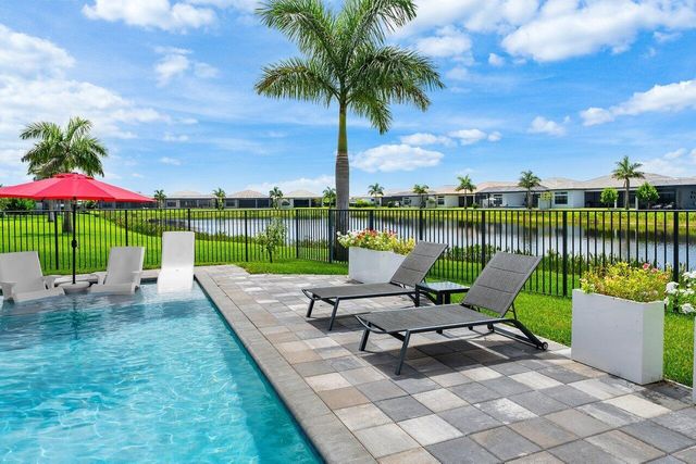 9850 Evergreen Woods Lane, Boynton Beach, FL 33473
