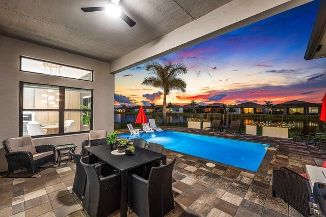 9850 Evergreen Woods Lane, Boynton Beach, FL 33473