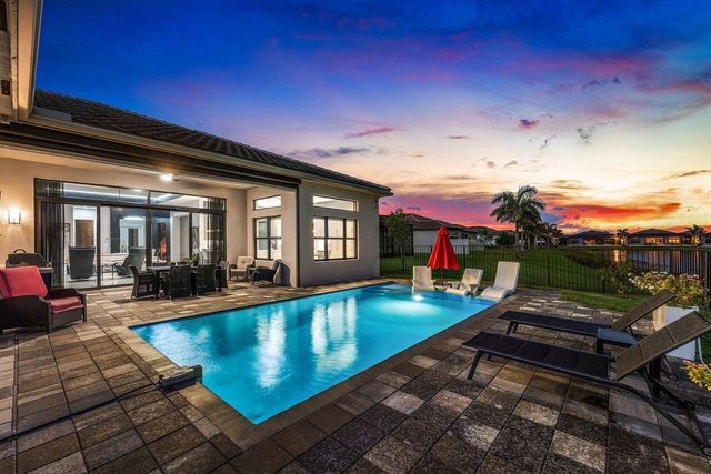 9850 Evergreen Woods Lane, Boynton Beach, FL 33473