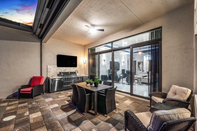 9850 Evergreen Woods Lane, Boynton Beach, FL 33473