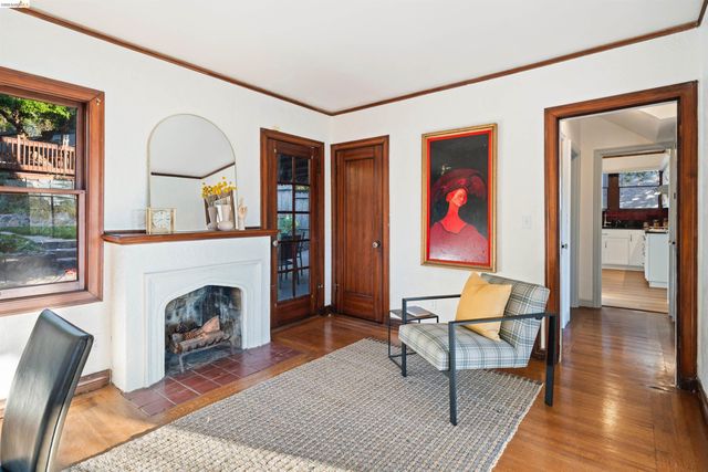 1101 Amador Ave, Berkeley, CA 94707