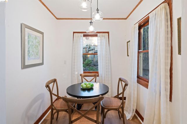 1101 Amador Ave, Berkeley, CA 94707