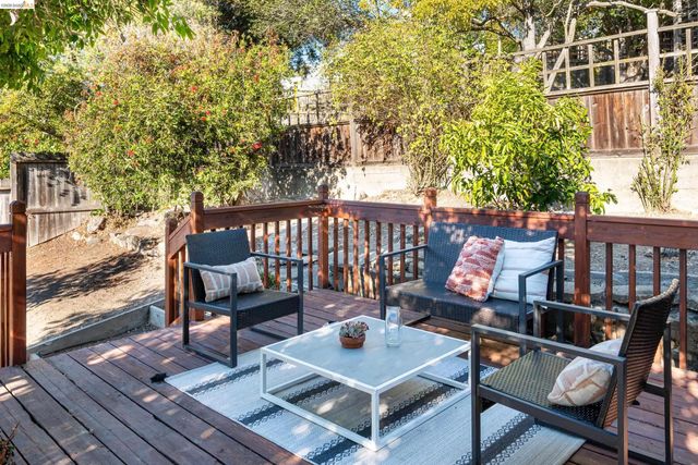 1101 Amador Ave, Berkeley, CA 94707