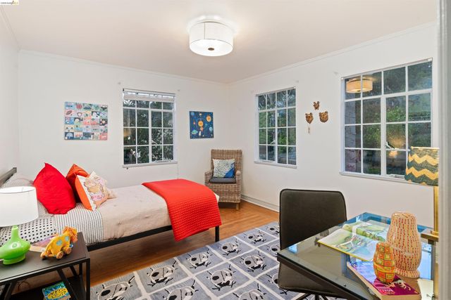1101 Amador Ave, Berkeley, CA 94707