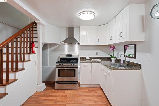 1101 Amador Ave, Berkeley, CA 94707