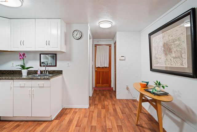 1101 Amador Ave, Berkeley, CA 94707