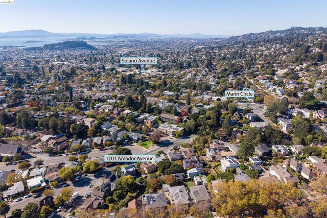 1101 Amador Ave, Berkeley, CA 94707