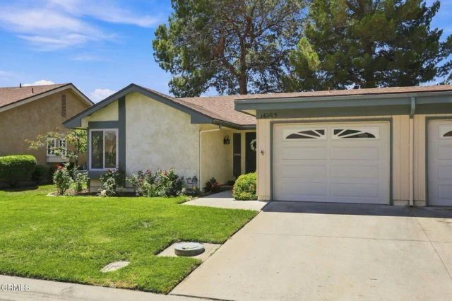 16165 Village 16, Camarillo, CA 93012