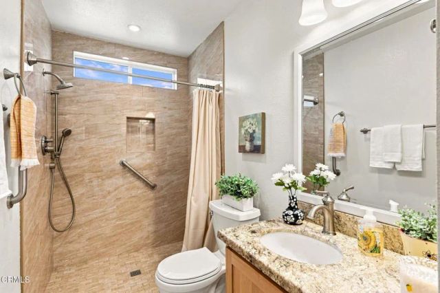 16165 Village 16, Camarillo, CA 93012