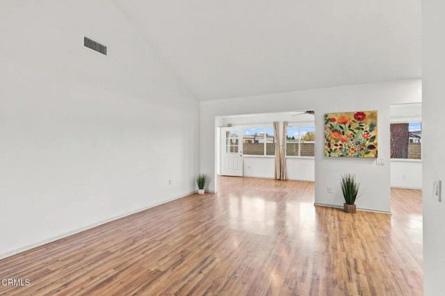 16165 Village 16, Camarillo, CA 93012
