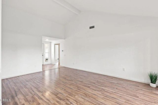 16165 Village 16, Camarillo, CA 93012