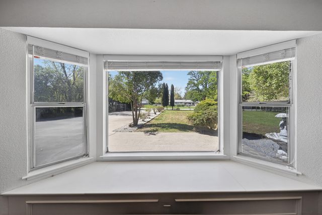 19370 Lassen Drive, Cottonwood, CA 96022