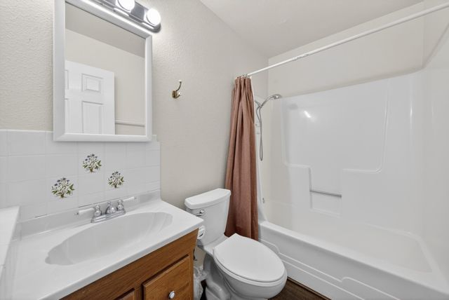 19370 Lassen Drive, Cottonwood, CA 96022