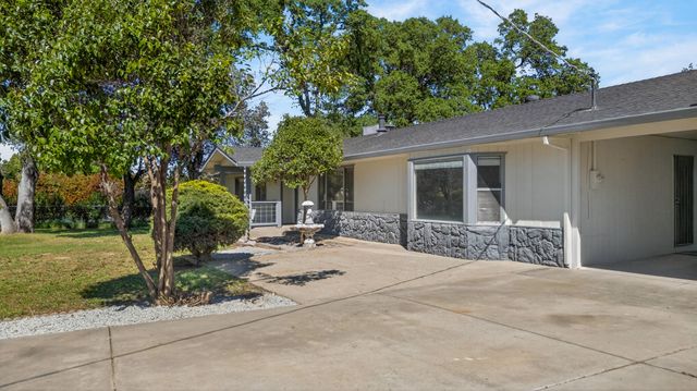 19370 Lassen Drive, Cottonwood, CA 96022