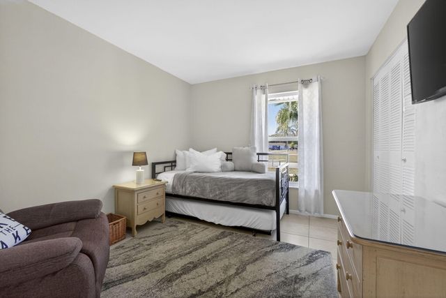 273 NE Orchard Street, Port St. Lucie, Port St Lucie, FL 34983